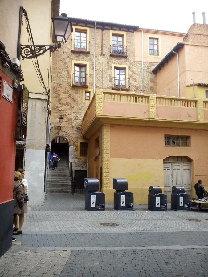 Apartamentos Corazon Del Humedo Leon Exterior photo